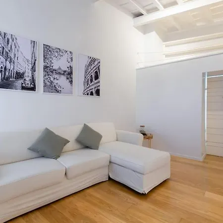 Casa de Férias A Piazza Di Spagna Roma