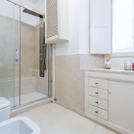 Nyaraló A Piazza Di Spagna *